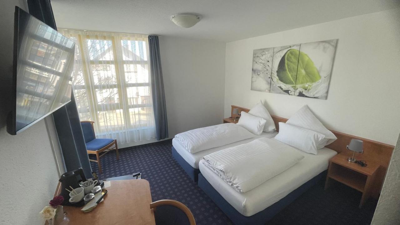 Krystall Hotel Filderstadt Exterior foto